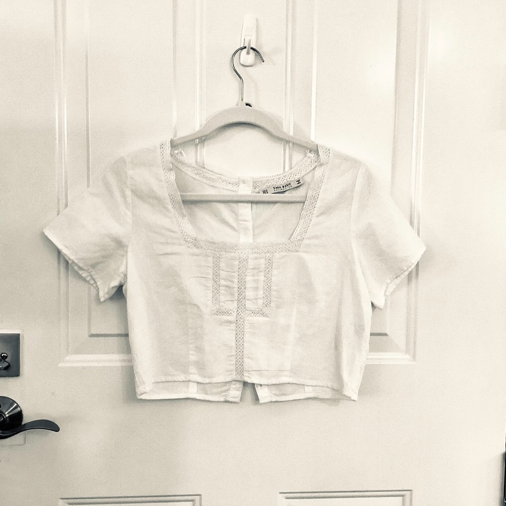 Zara Lace Accent Cotton Crop Top in White size Medium